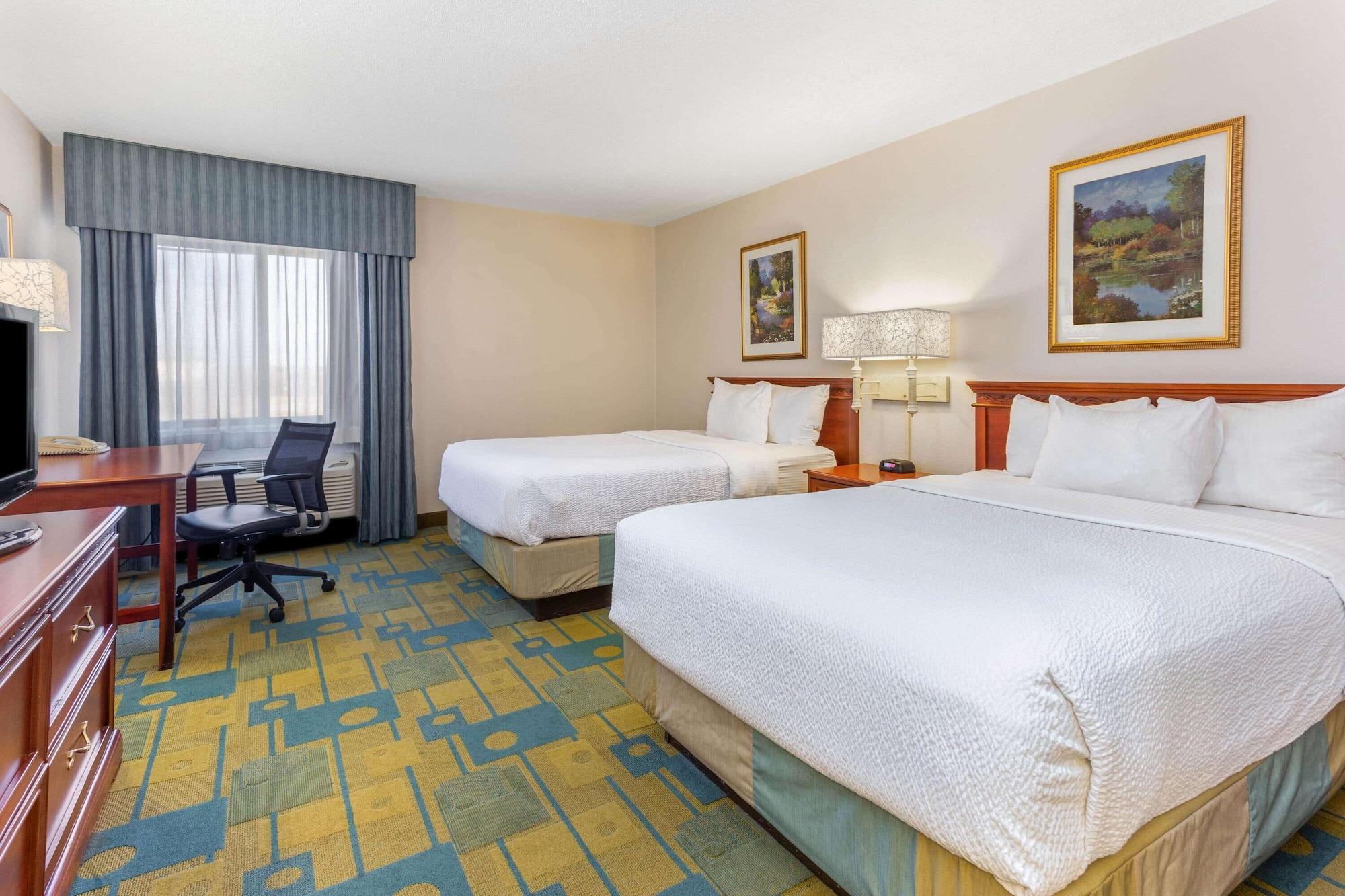 La Quinta By Wyndham Chicago Gurnee Hotel Екстериор снимка