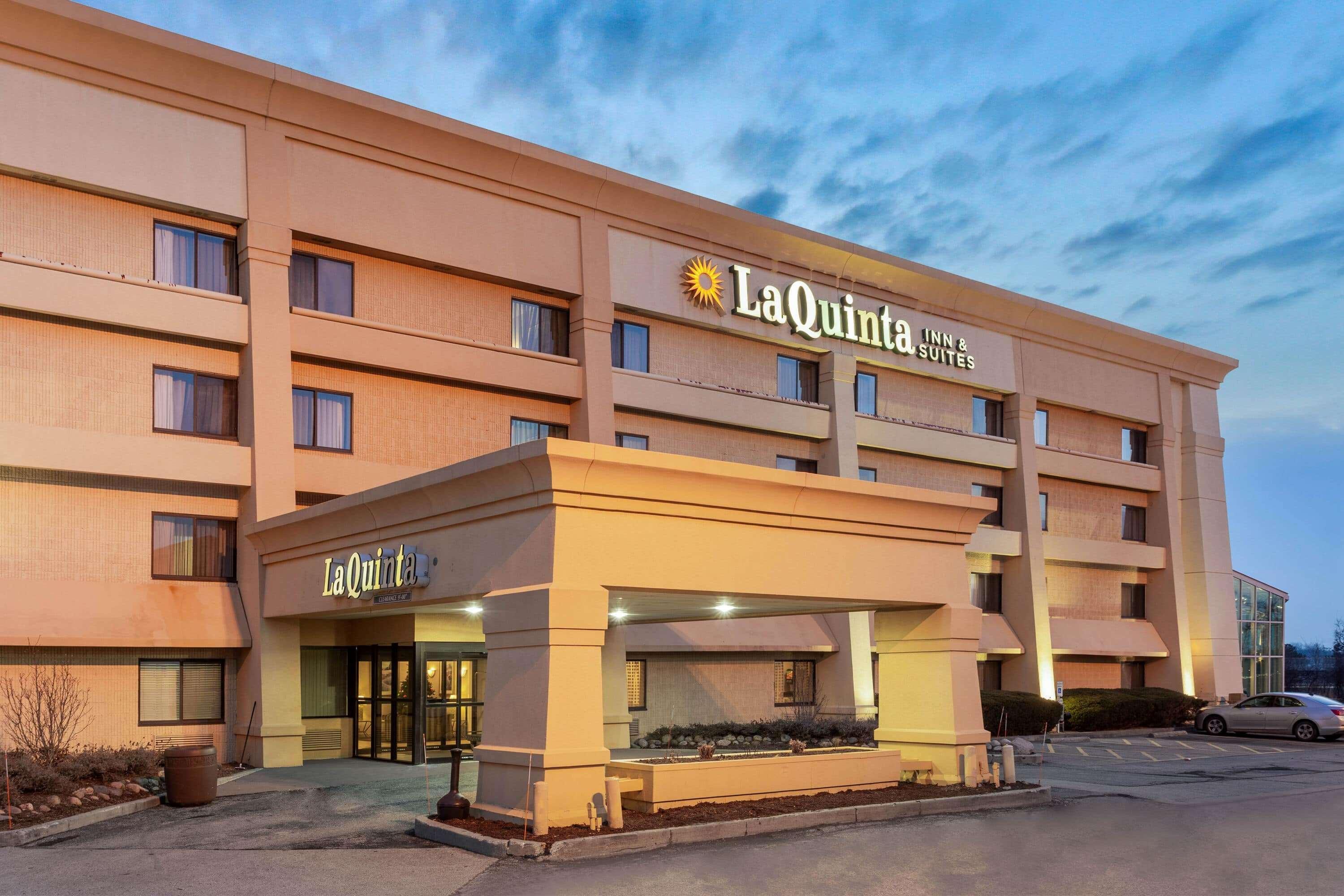 La Quinta By Wyndham Chicago Gurnee Hotel Екстериор снимка