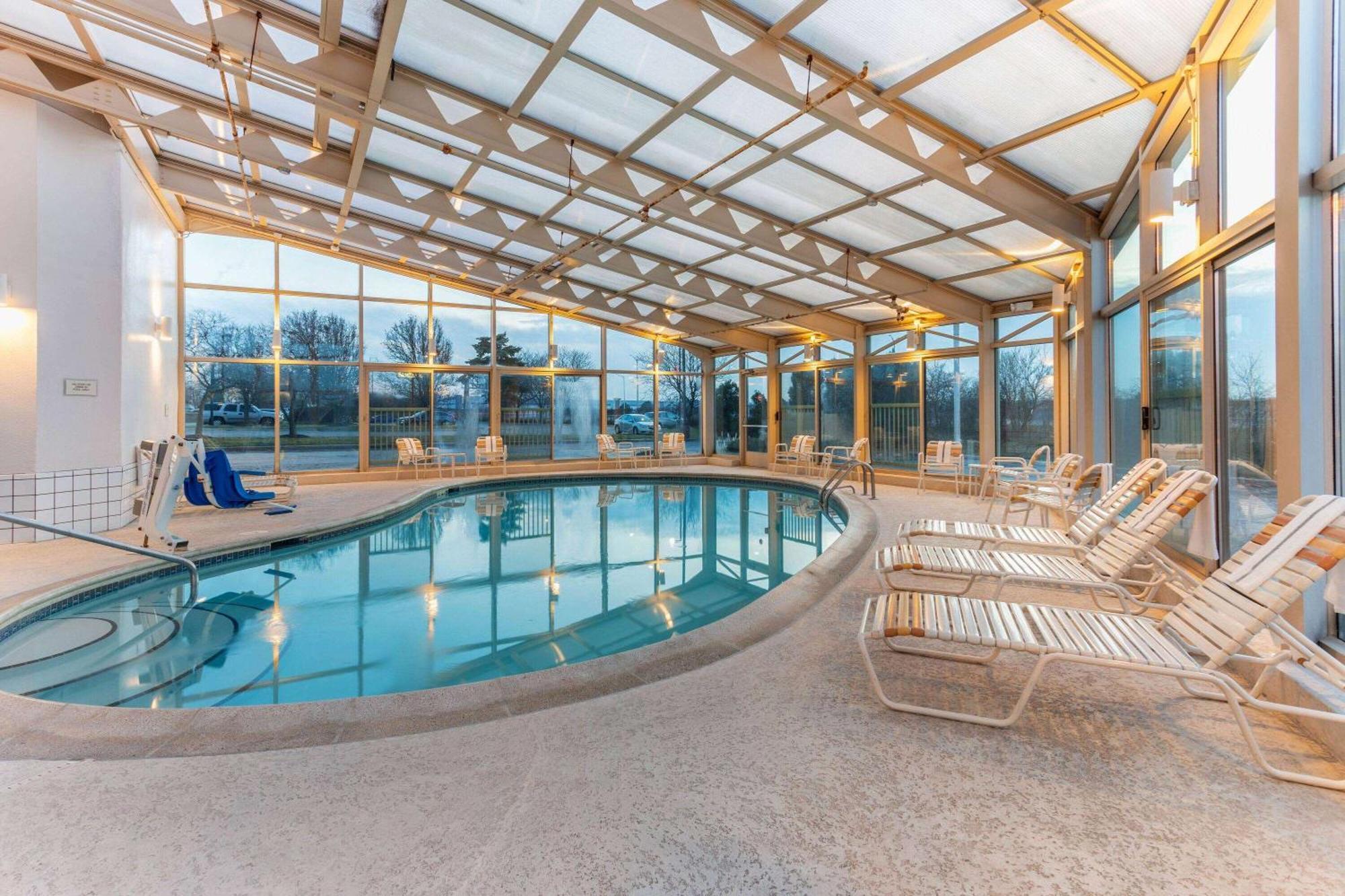 La Quinta By Wyndham Chicago Gurnee Hotel Екстериор снимка